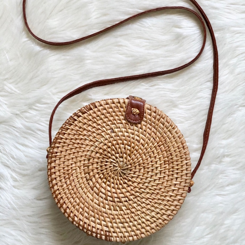 Small Woven Rattan Canteen Bag Purse